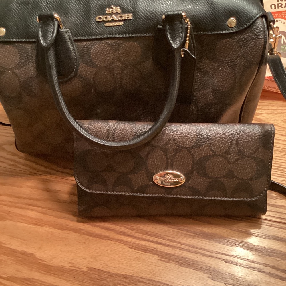Coach Purse and matching wallet